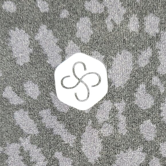 Fare Crop Joggers Scorpio Sol Ditsy Cheetah - Picture 3 of 5